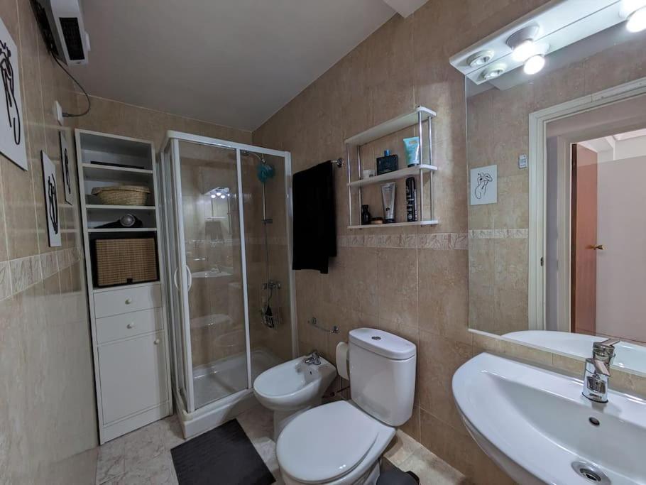Acogedor Apartamento Y Parking Madrid Exteriér fotografie